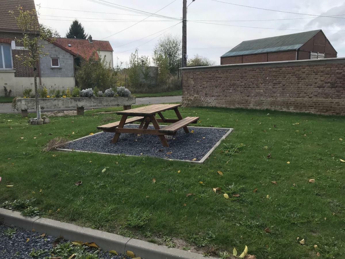 Maison 2Ch - 4 Pers En Picardie Parking Gratuit - By La Source D'Orfee Courcelette Eksteriør bilde